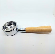 Заредете изображението в програмата за преглед на галерия, GAGGIA Classic Bottomless Naked Portafilter White Wood Handle 14g Espresso - Coffeesection