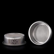 Load image into Gallery viewer, IMS E&B LAB ALL IN ONE Basket 16g - 18g - Ridgeless IMS for 58mm portafilter H25 - Coffeesection