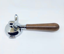 Заредете изображението в програмата за преглед на галерия, Rocket Walnut Portafilter Filterholder Espresso Handle E61 58mm 14g basket
