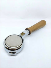 Load image into Gallery viewer, GAGGIA Classic Bottomless Portafilter Naked Walnut Handle 21g Basket Espresso - Coffeesection
